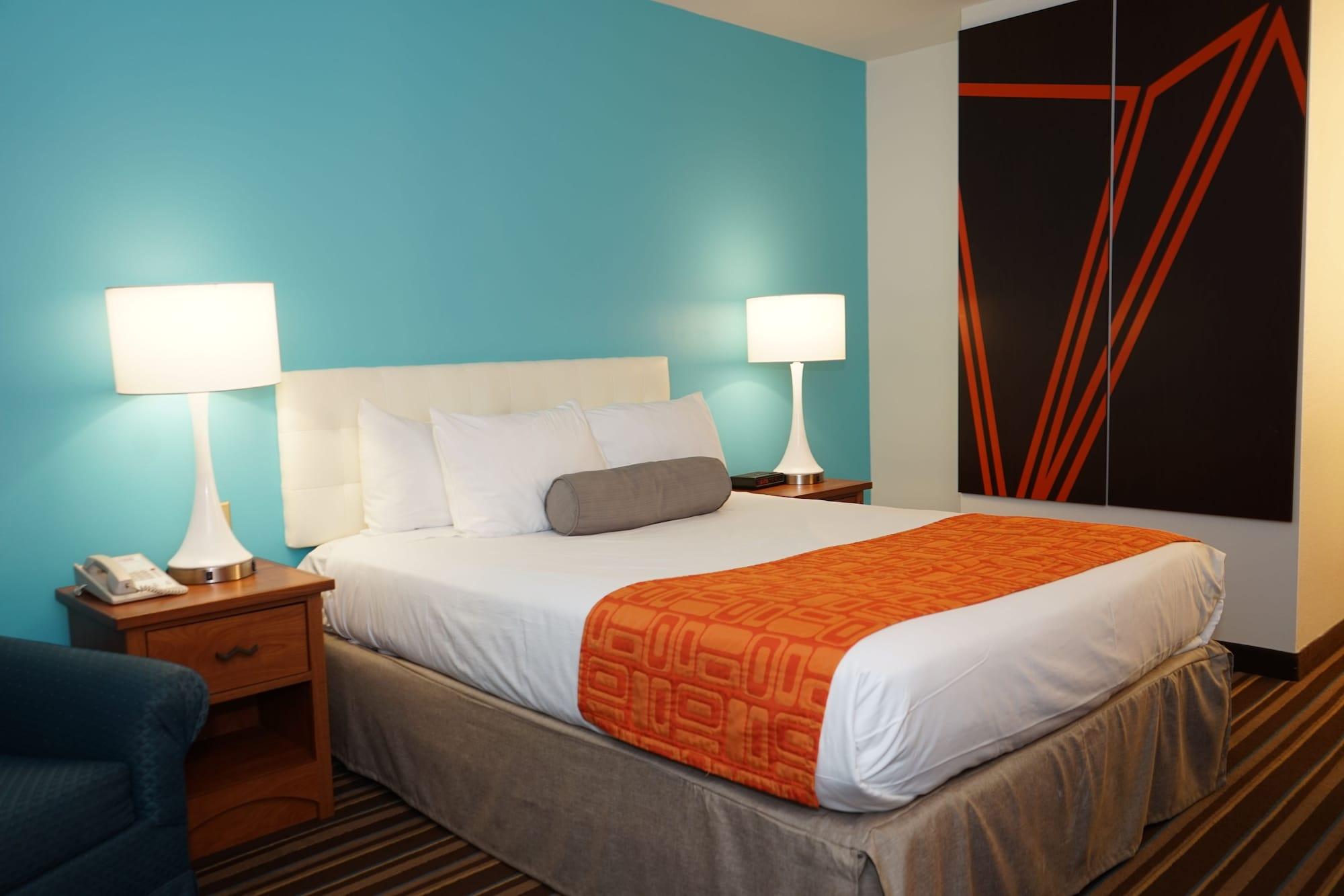 Howard Johnson By Wyndham Salinas Bagian luar foto